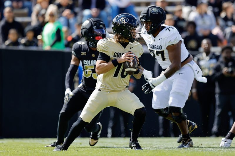 Colorado coach Deion Sanders to play freshman QB Lewis against Delaware