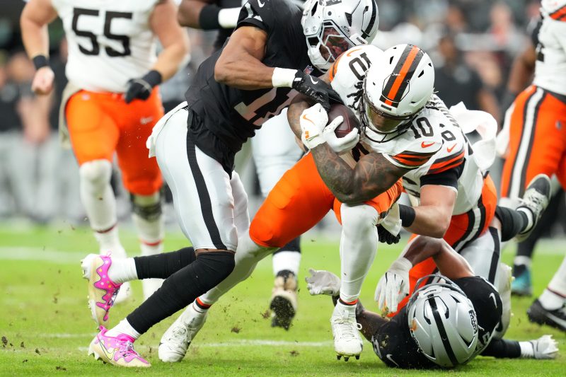 Top 10 fantasy football trade targets for Week 14