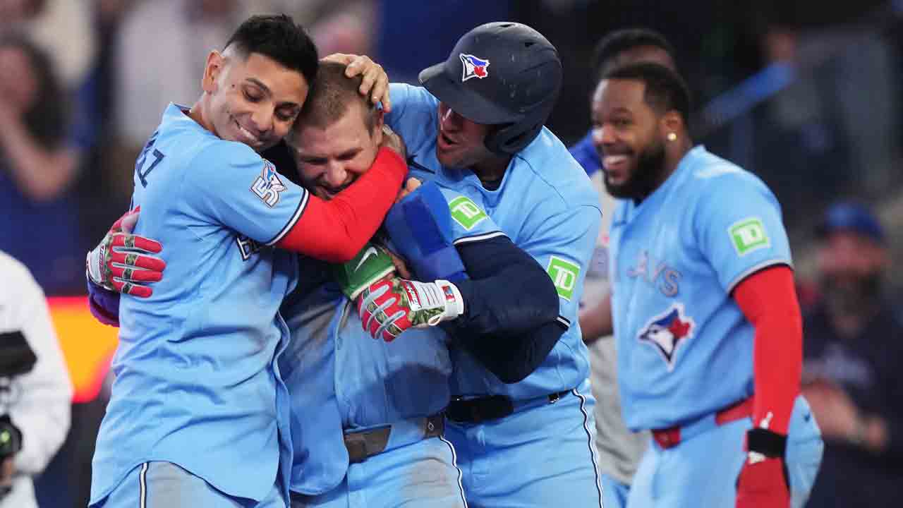 Varsho’s walk-off grand slam gives Blue Jays much-needed win