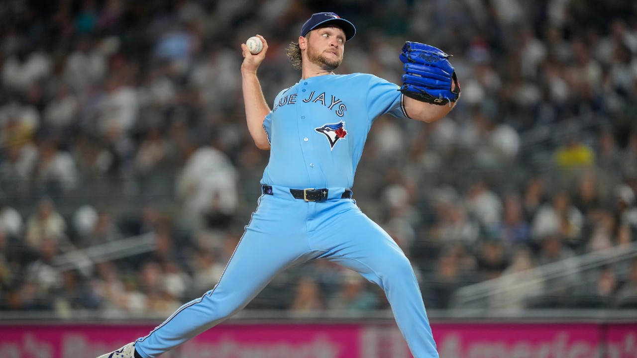 Yesavage outduels Schlittler as Blue Jays fend off Yankees