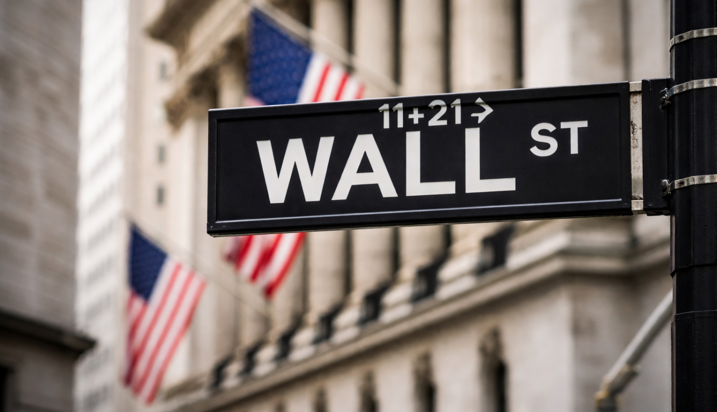 Dow rises 423 points as tech stocks rebound, telecom shares slide on SpaceX
